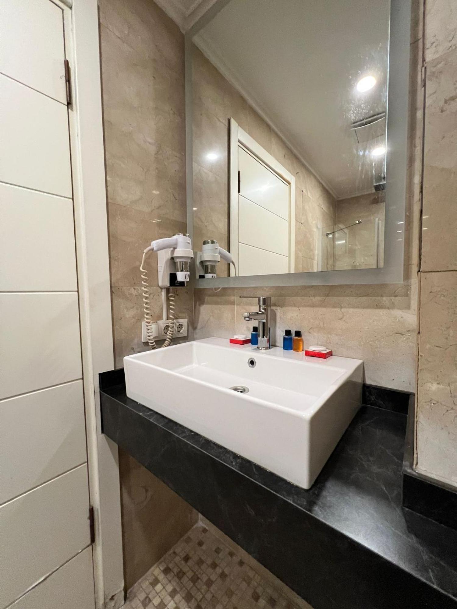 איסטמבול Le Marde Hotel מראה חיצוני תמונה