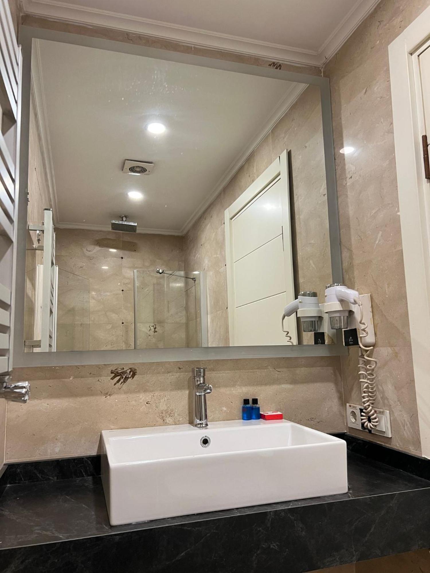 איסטמבול Le Marde Hotel מראה חיצוני תמונה